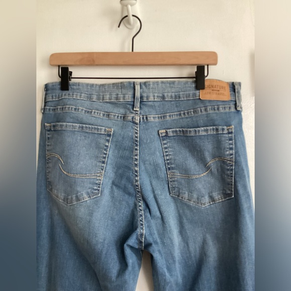 Levi's Strauss Signature Gold Womens Jeans 16L W33 L34 Totally Shaping Straight - Picture 6 of 7